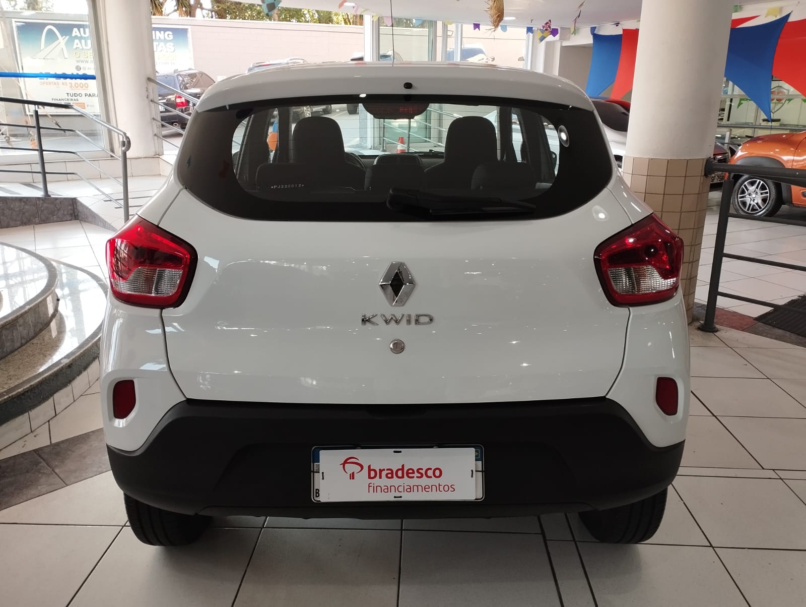 Renault KWID Zen 1.0 Flex 12V 5p Mec.