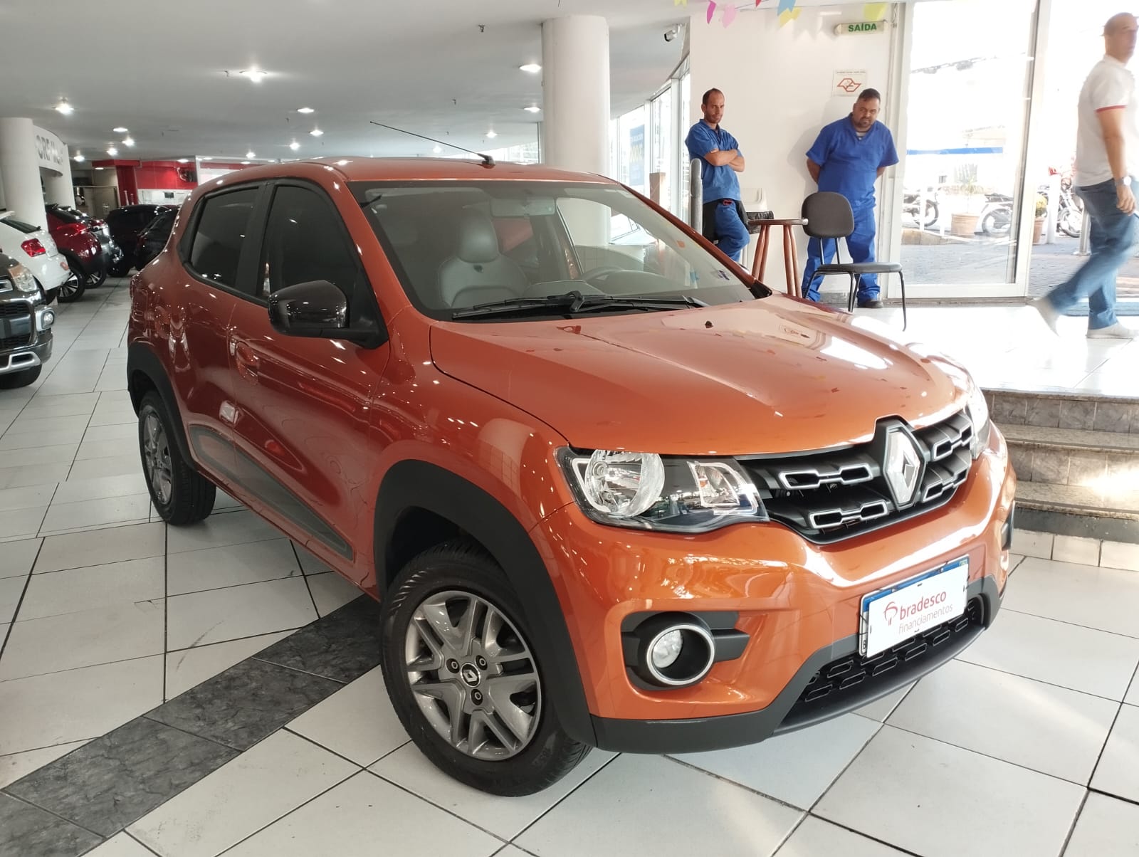 Renault KWID Intense 1.0 Flex 12V 5p Mec.