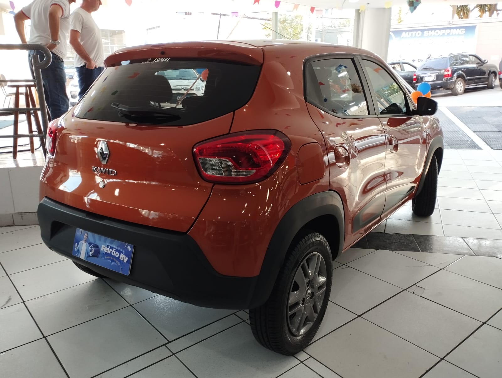 Renault KWID Intense 1.0 Flex 12V 5p Mec.