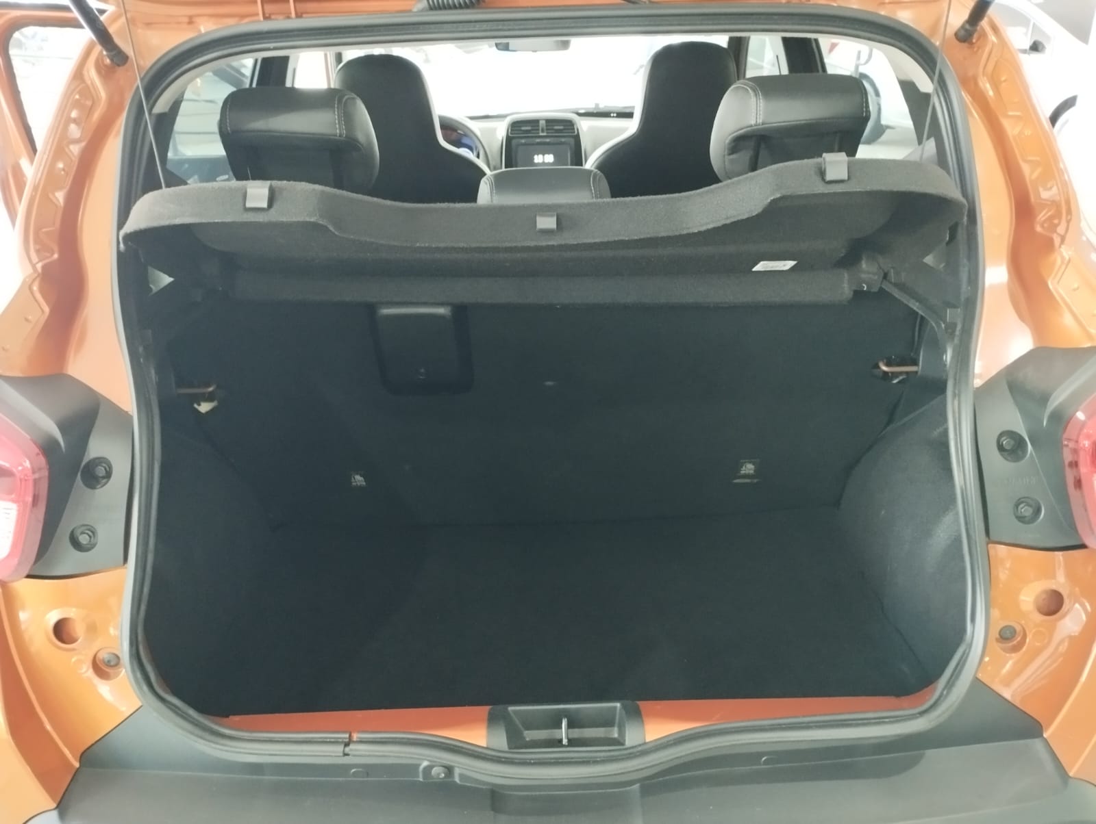 Renault KWID Intense 1.0 Flex 12V 5p Mec.