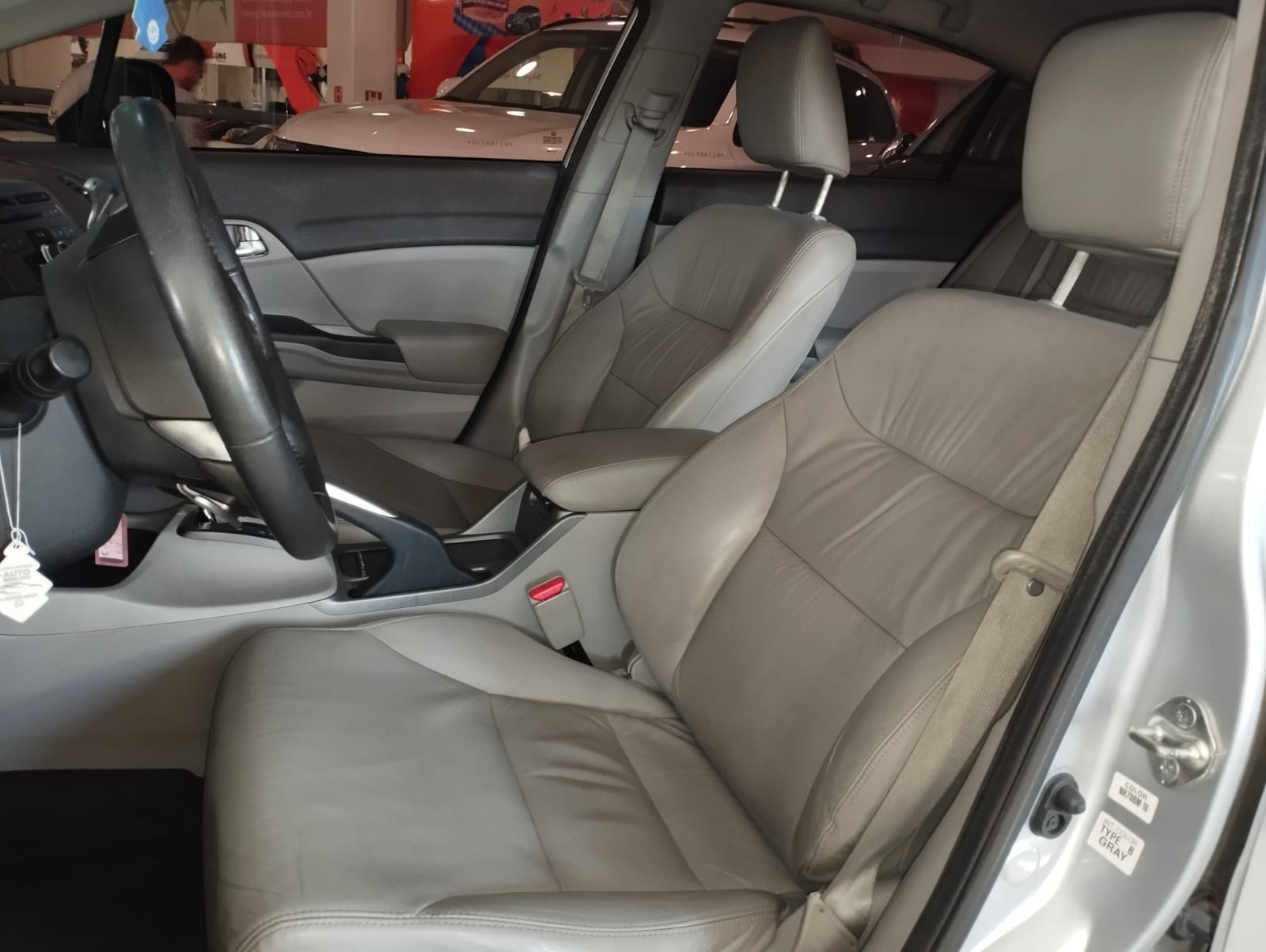 Honda Civic Sedan LXR 2.0 Flexone 16V Aut. 4p